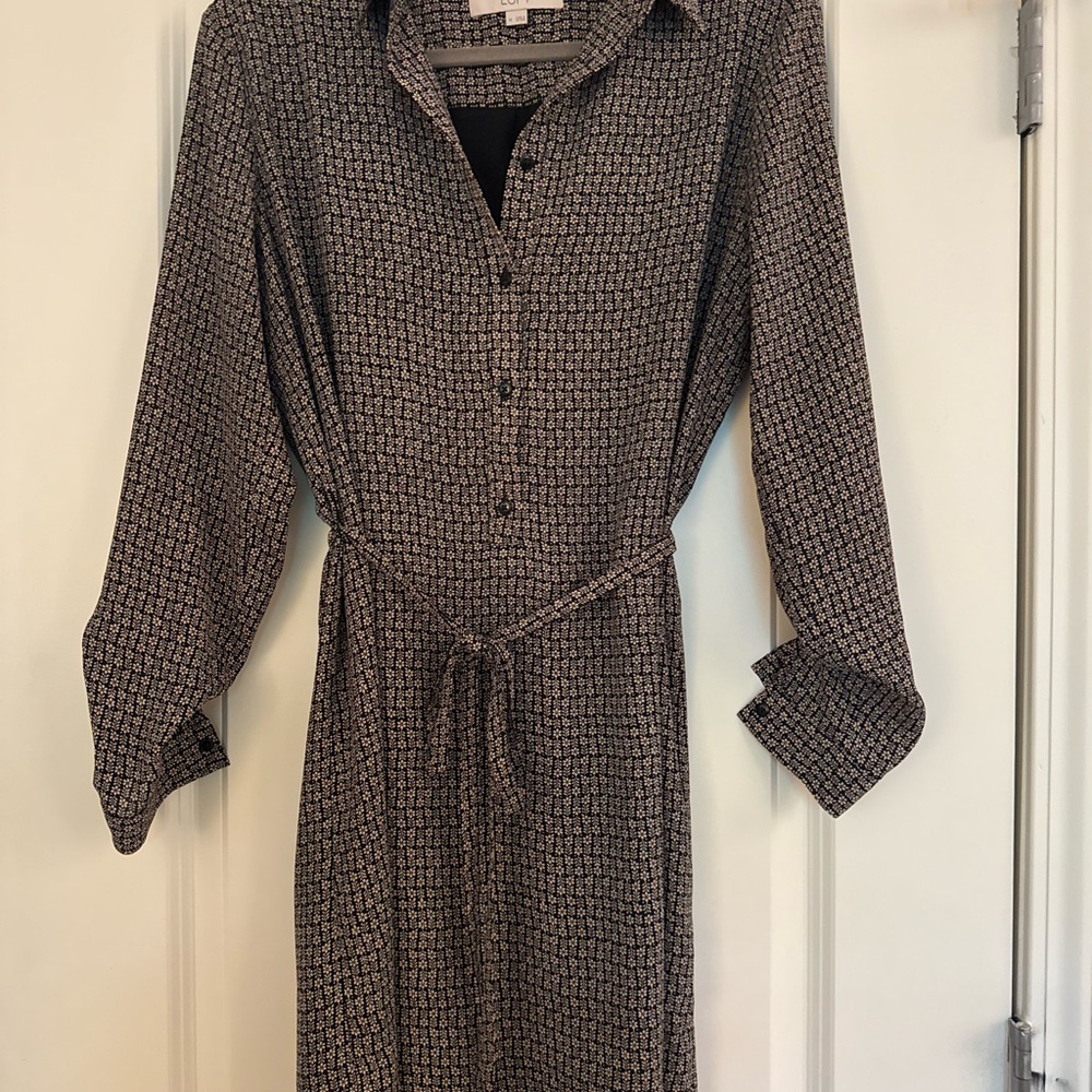 LOFT Black and White Geometric Long Sleeve Dress